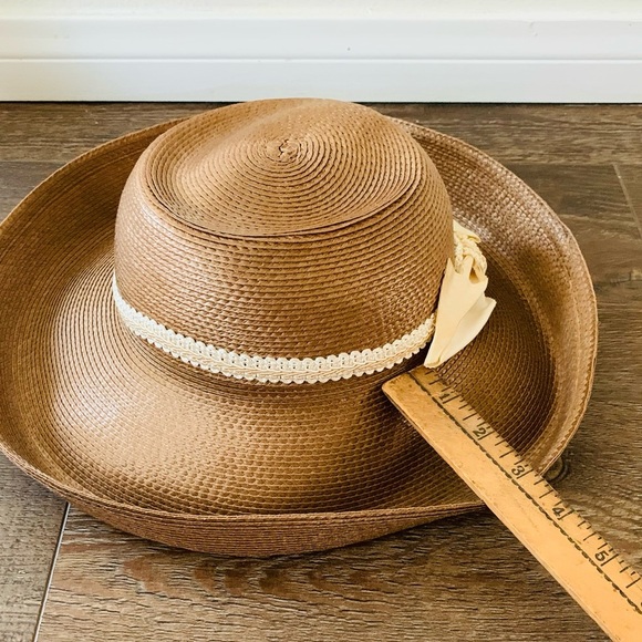 Sun hat - Picture 5 of 10